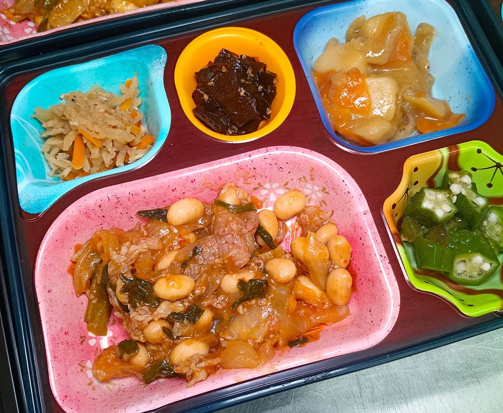 今日は「牛肉の韓国風甘辛炒め」です♪